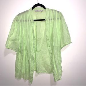 🌷5/$20 Kim Rogers Button Down Top